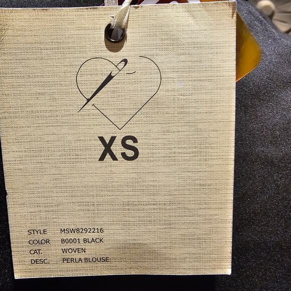 y Design S Black Puff Sleeve Button Up Embroidered Top NWT Poplin Holiday Chic - Picture 6 of 13